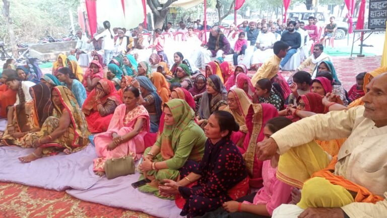 भक्तों की रक्षा को भगवान स्वयं लेते हैं अवतार, मार्तण्ड स्वामी जी महाराज