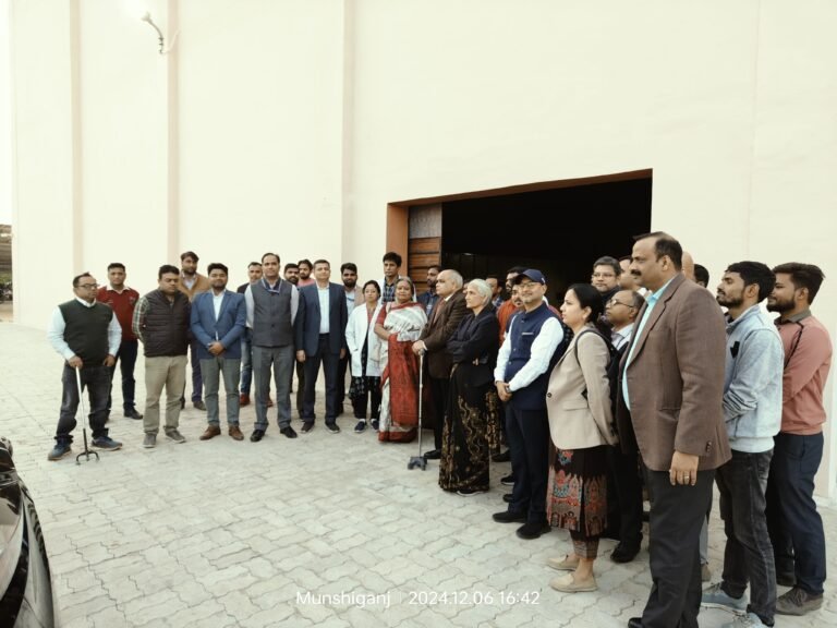 एम्स रायबरेली परिसर में केंद्रीय भंडार गृह और बाह्य व्यायामशाला का उद्घाटन