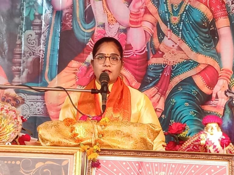 धर्म की रक्षा के लिए होता है परमात्मा का प्राकट्य