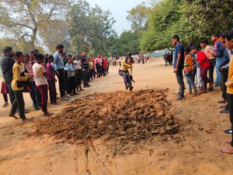 युवा कल्याण एवं प्रादेशिक विकास दल के तत्वावधान में दो दिवसीय ब्लाक स्तरीय ग्रामीण खेलकूद प्रतियोगिता