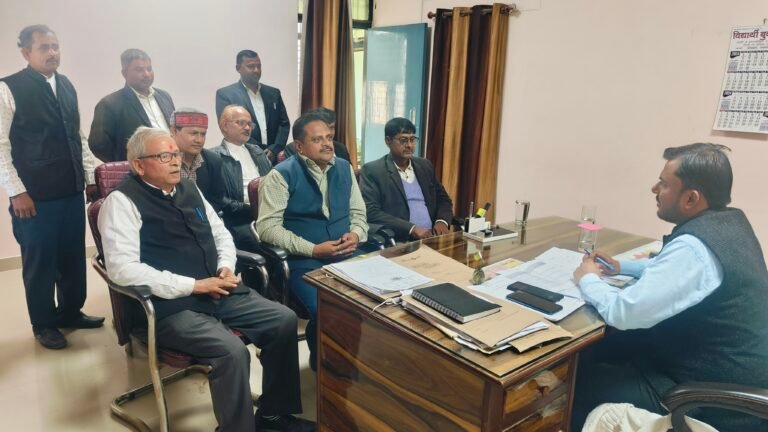 लोक अदालत में अधिकाधिक वादों के निस्तारण पर जोर