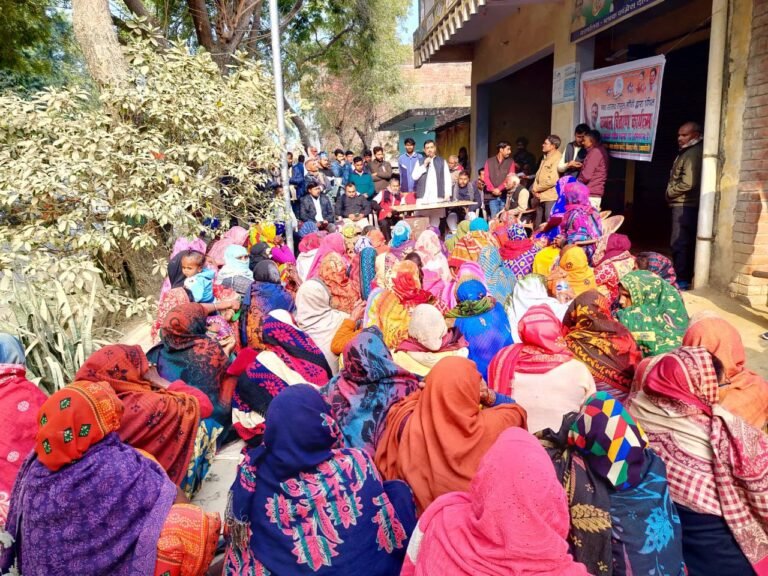 प्रतिवर्ष की भांति रायबरेली सांसद द्वारा कराया जा रहा है कम्बल वितरण- अतुल सिंह