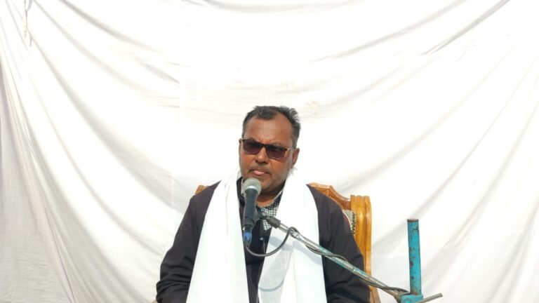 प्रभु की भक्ति से मिलता है आनंद