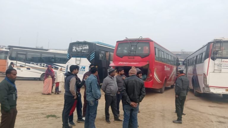 प्रयागराज जाने वाले सभी वाहनों पर लगाई गई रोक
