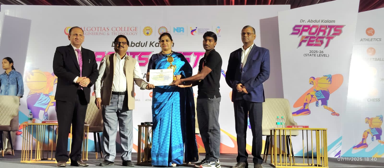 IMG 20251110 WA0033 एफ.जी.आई.ई.टी. छात्र चंद्र प्रकाश ने जीता स्वर्ण पदक