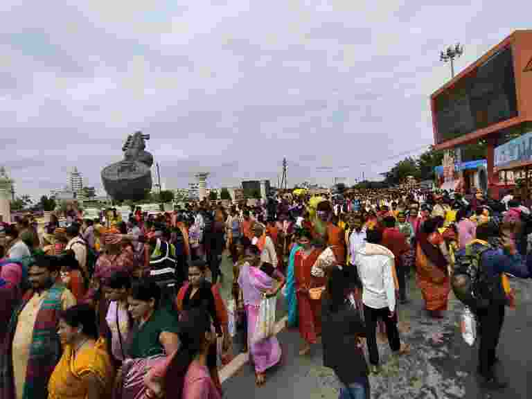 compressed image2025 11 01 10 39 45.126163 रामनगरी अयोध्या में शुरू हुई पंचकोसी