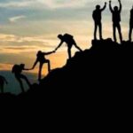 कड़ाके की ठंड और घने कोहरे के चलते 20 दिसंबर को जिले के सभी स्कूल बंद