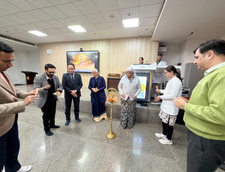 IMG 20260115 WA0357 एम्स रायबरेली ने स्वामी विवेकानंद जयंती पर राष्ट्रीय युवा दिवस मनाया गया