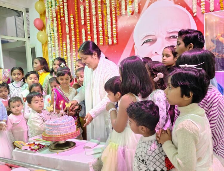 IMG 20260215 WA0157 निराकार परमात्मा शिव के अवतरण दिवस पर उमड़ा श्रद्धा का सैलाब