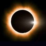 भारत में आज एक महत्वपूर्ण खगोलीय घटना देखने को मिलेगी, जब चंद्रग्रहण लगेगा।