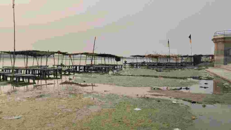 गंगा में बढ़ा जलस्तर, श्रद्धालुओं में खुशी लेकिन कटरी की फसलें प्रभावित