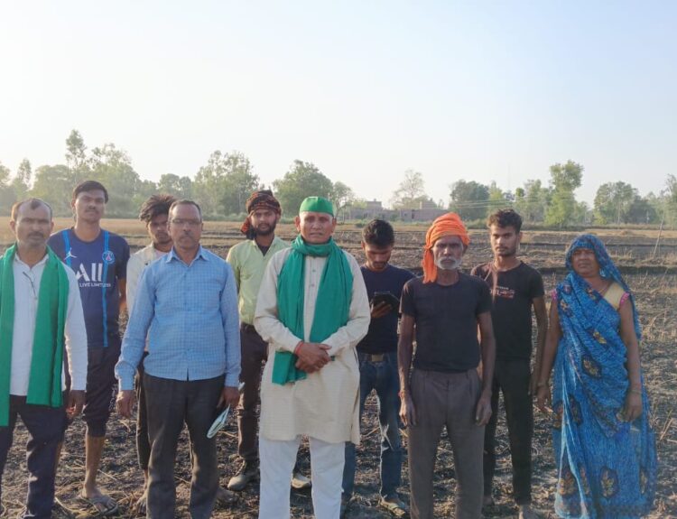 IMG 20260410 WA0175 रायबरेली में आग से सत्रह किसानों की गेहूं की फसल जली, अधिकारी नहीं पहुंचे