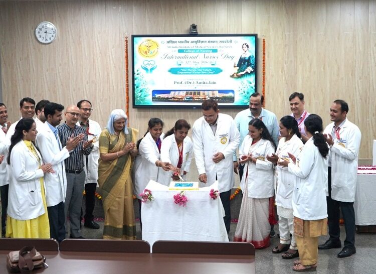 IMG 20260512 WA0233 एम्स, रायबरेली ने कई गतिविधियों के साथ अंतर्राष्ट्रीय नर्स दिवस मनाया