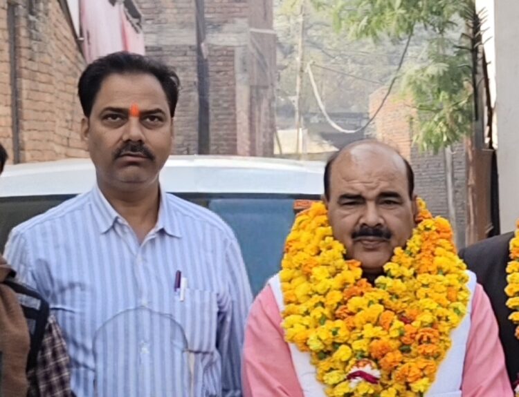 IMG 20260526 WA0235 शिक्षक विधायक उमेश द्विवेदी को पुनः भारतीय जनता पार्टी द्वारा प्रत्याशी घोषित किए जाने पर जताया हर्ष।