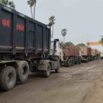रायबरेली: गंगा पुल पर थमा यातायात, घंटों जाम में फंसे सैकड़ों वाहन