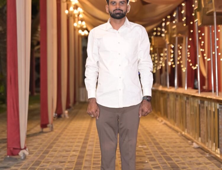 IMG 20260803 WA0236 नगर निकाय चुनाव की आहट, डलमऊ में सियासी रंग चढ़ा; बोले शैलेश मिश्रा— "धार्मिक नगरी को दिलाएंगे पर्यटन की पहचान"