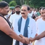 बाजपेईपुर में सजा दंगल का अखाड़ा, अमित सिंह ने कमेटी को दिए 5100 रुपये